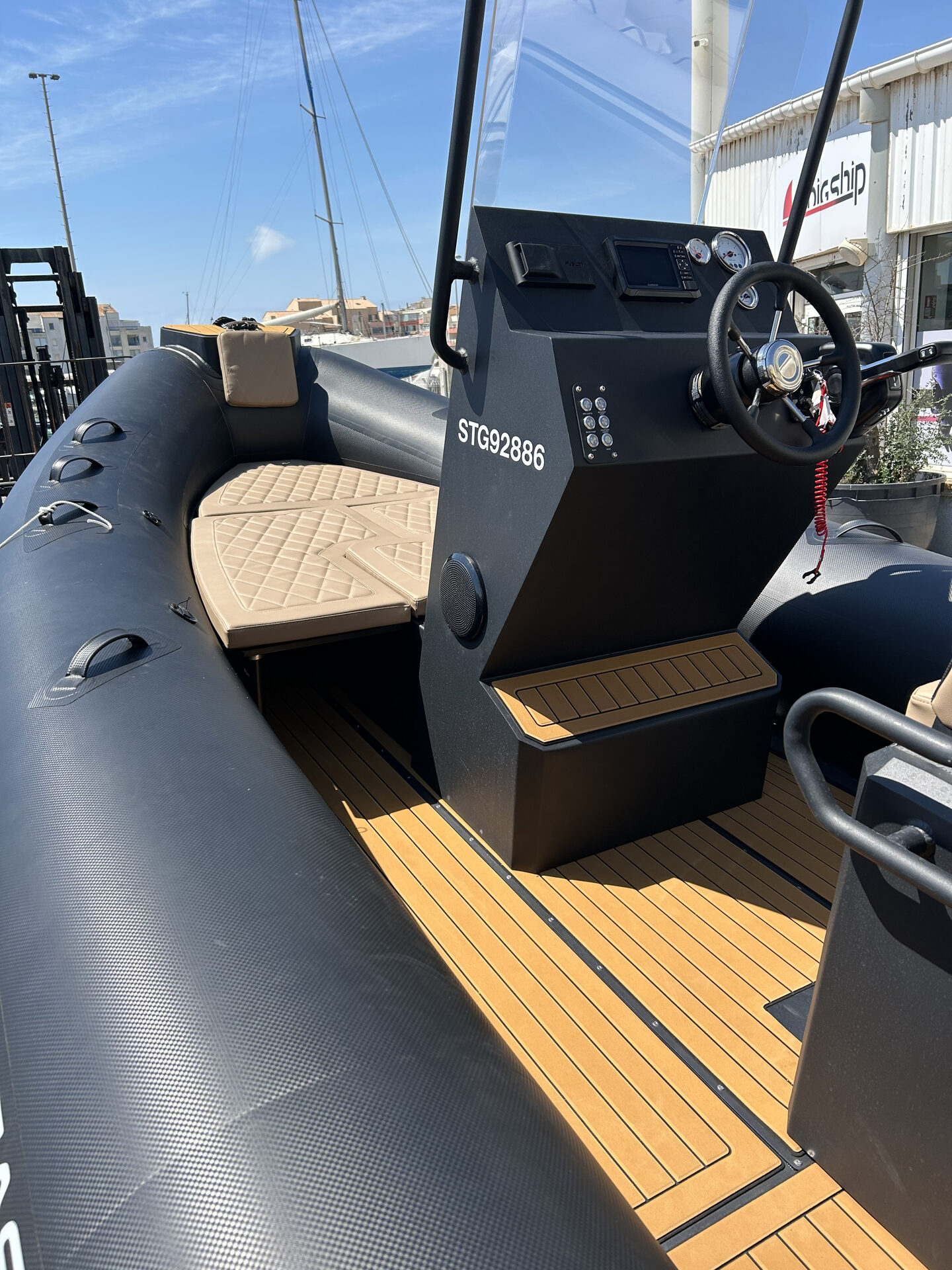 FS6 noir console de pilotage